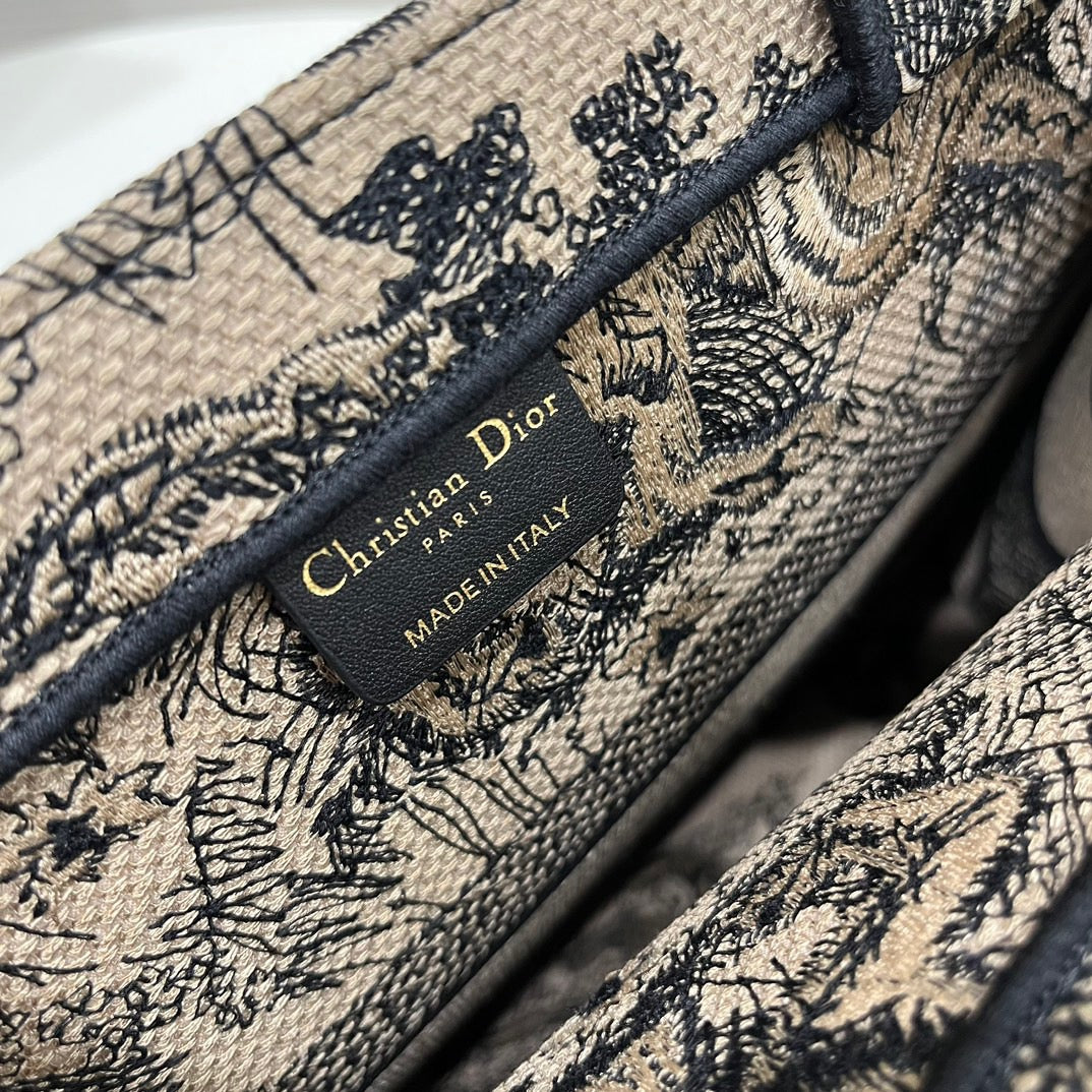 Dior Beige Zoo Embroidery Series Medium Tote Bag