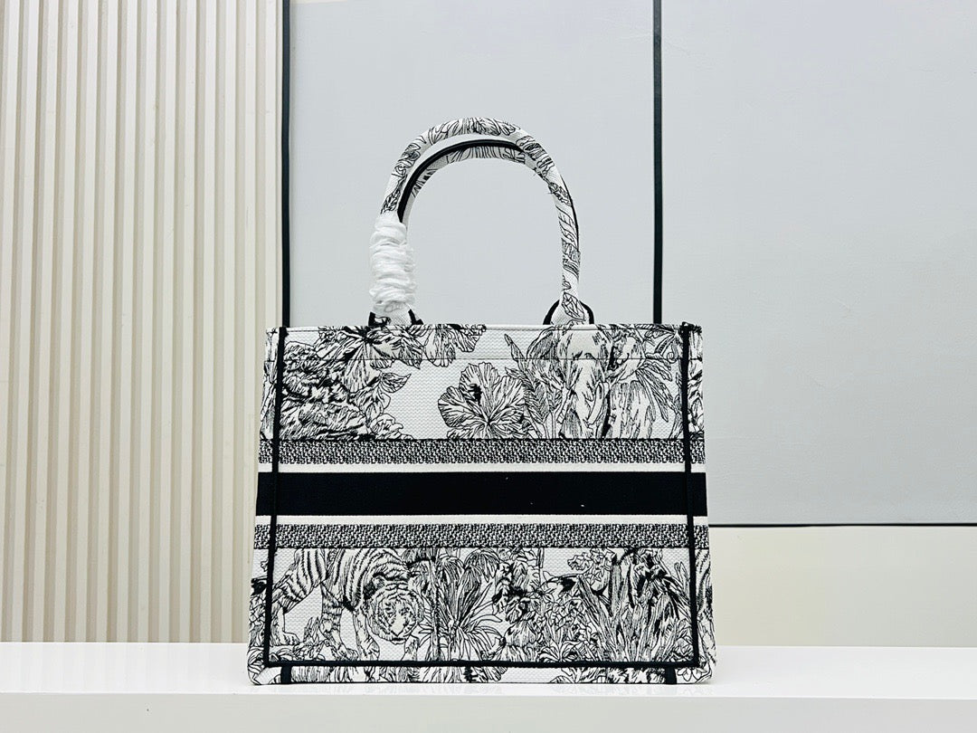 Dior White Tiger Jungle Embroidered Medium Tote Bag