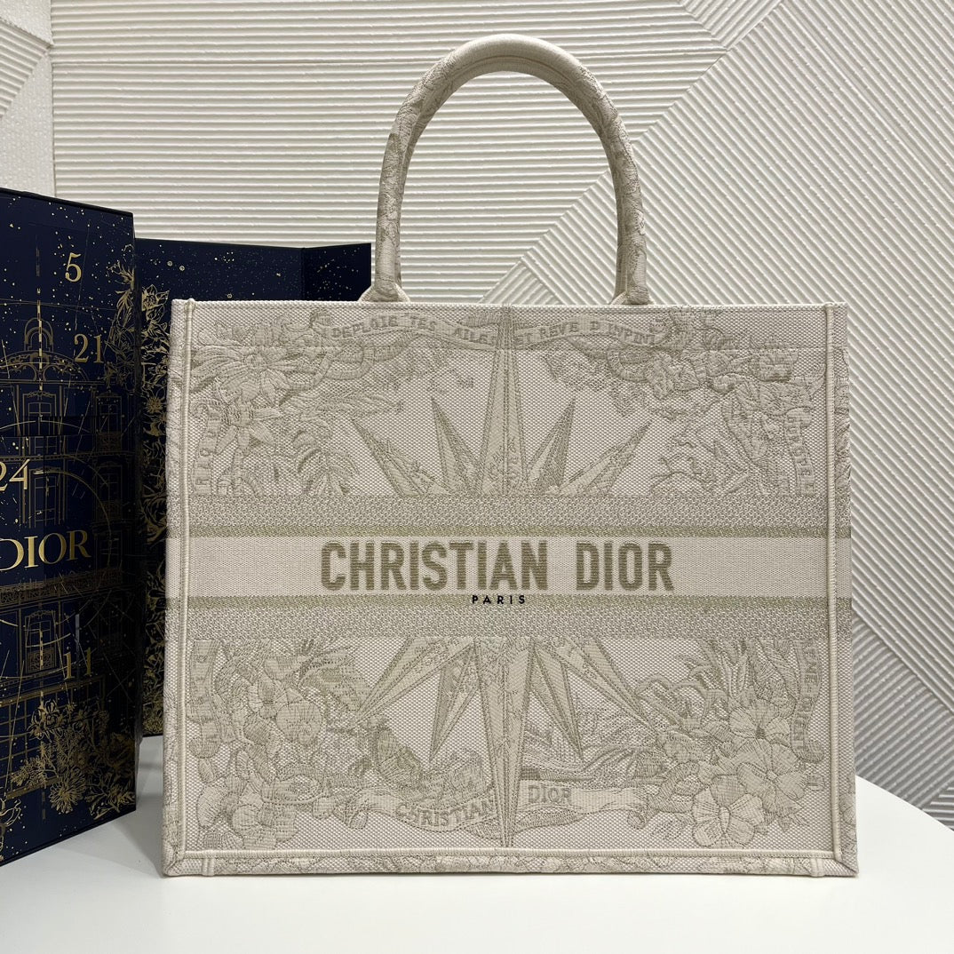 Dior Large Christmas Limited Edition Tote Bag In Gray