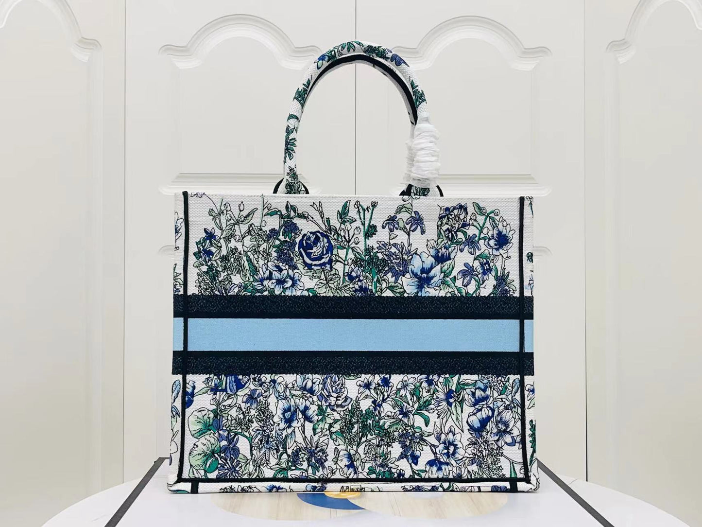 DIOR  Large Blue Enchantress Flower Book Tote Bag In Blue