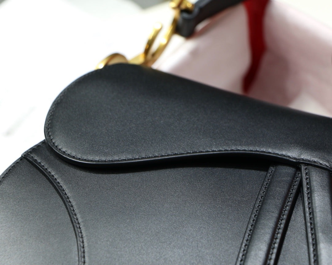 Dior Saddle Bag In Black Smooth Calfskin