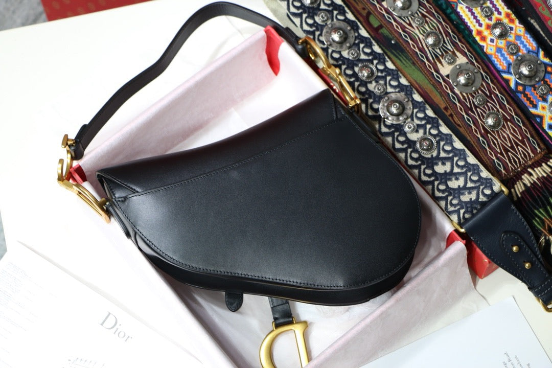 Dior Saddle Bag In Black Smooth Calfskin