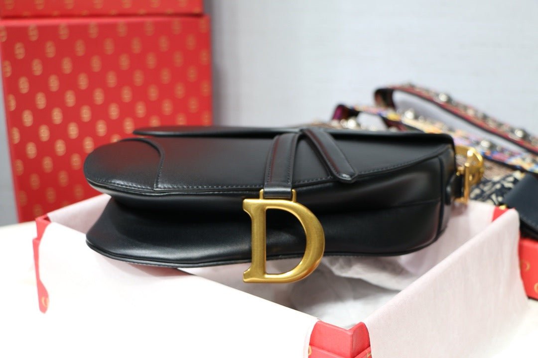 Dior Saddle Bag In Black Smooth Calfskin