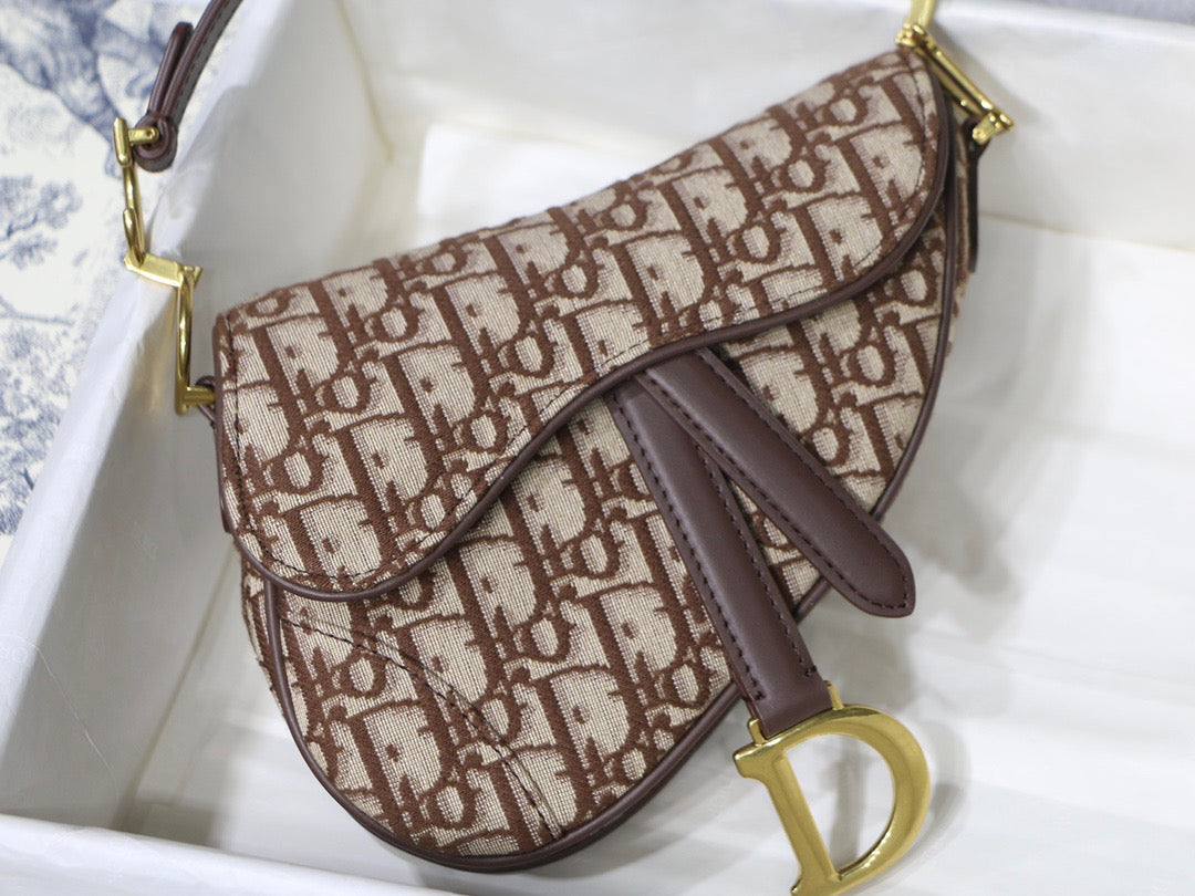 Dior Saddle Bag with Strap in Brown Oblique Jacquard