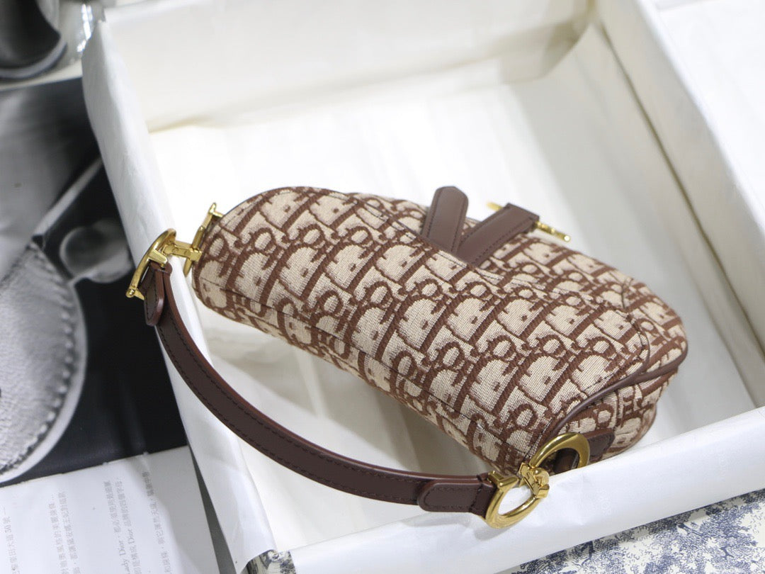 Dior Saddle Bag with Strap in Brown Oblique Jacquard