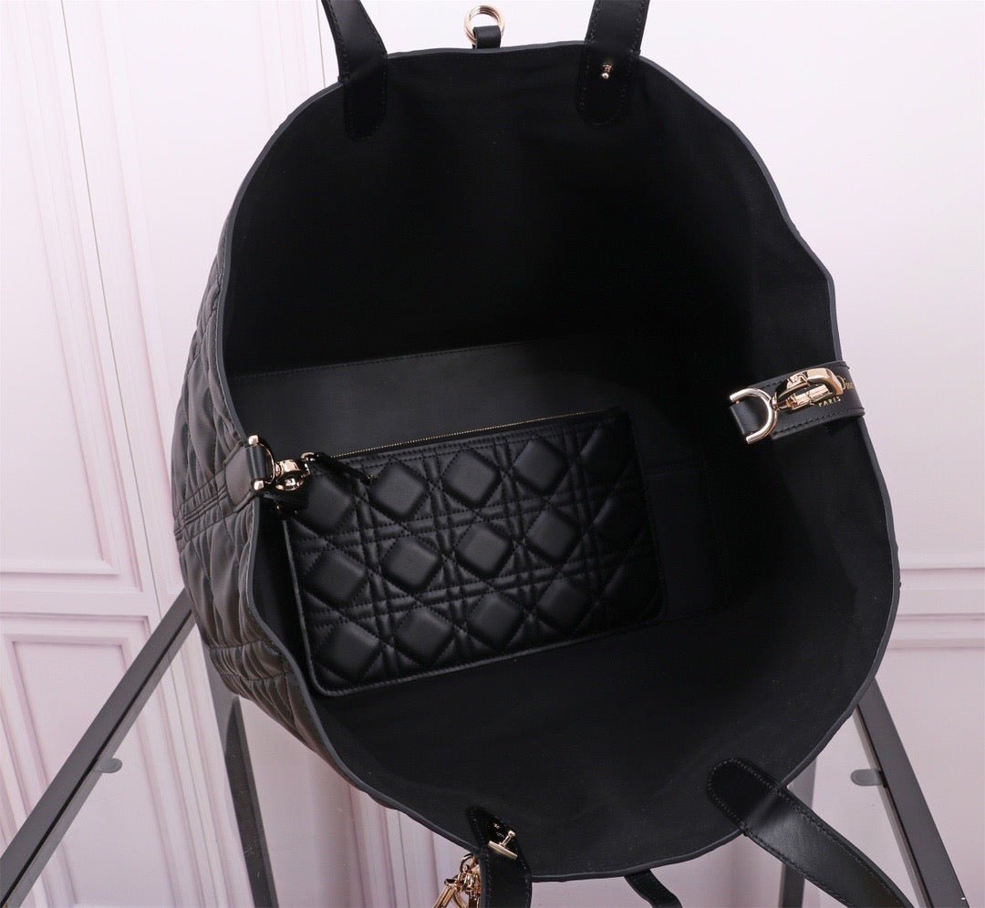 Dior Toujours Large Bag in Black Macrocannage Calfskin