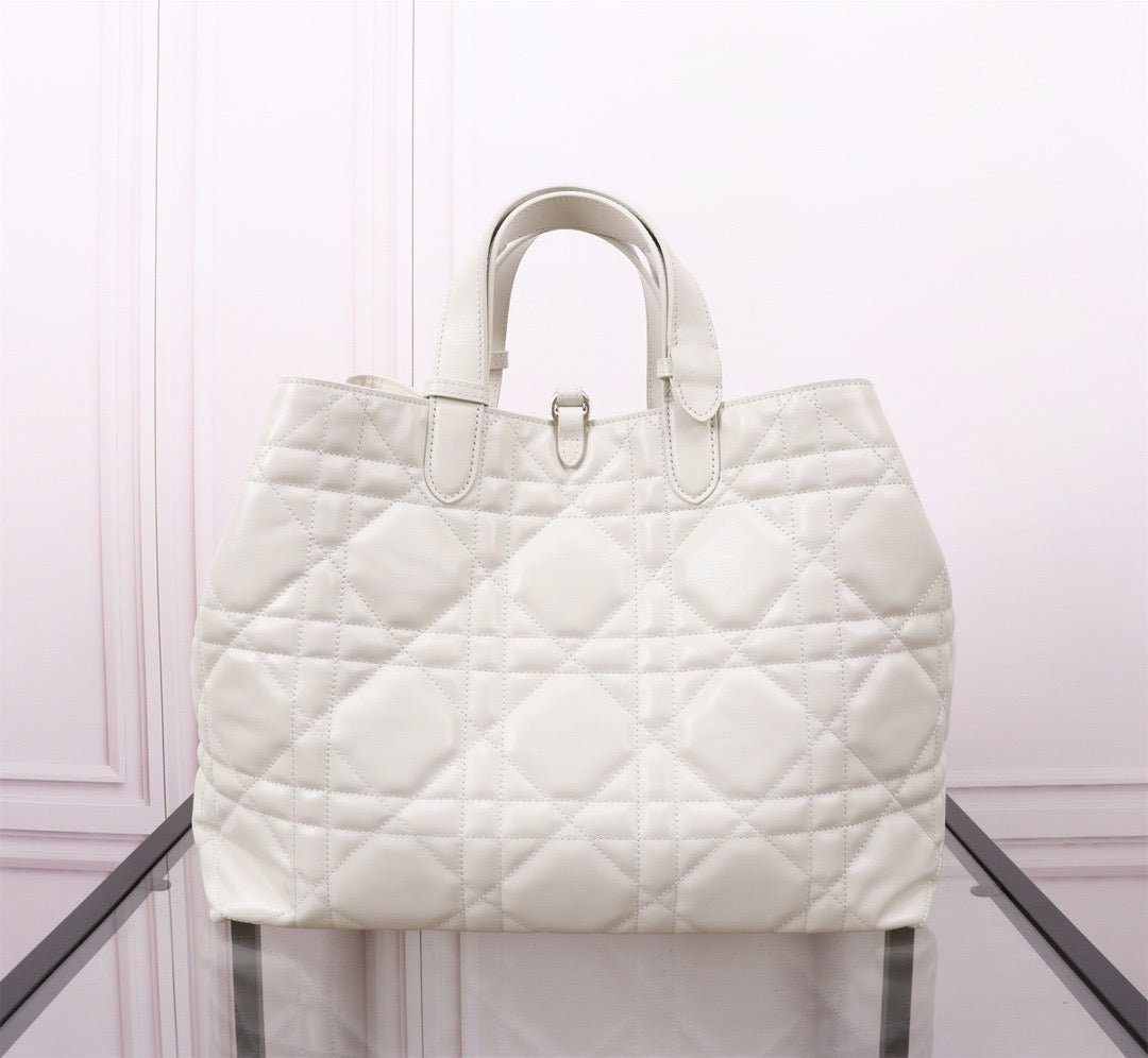 Dior Toujours Large Bag in White Macrocannage Calfskin