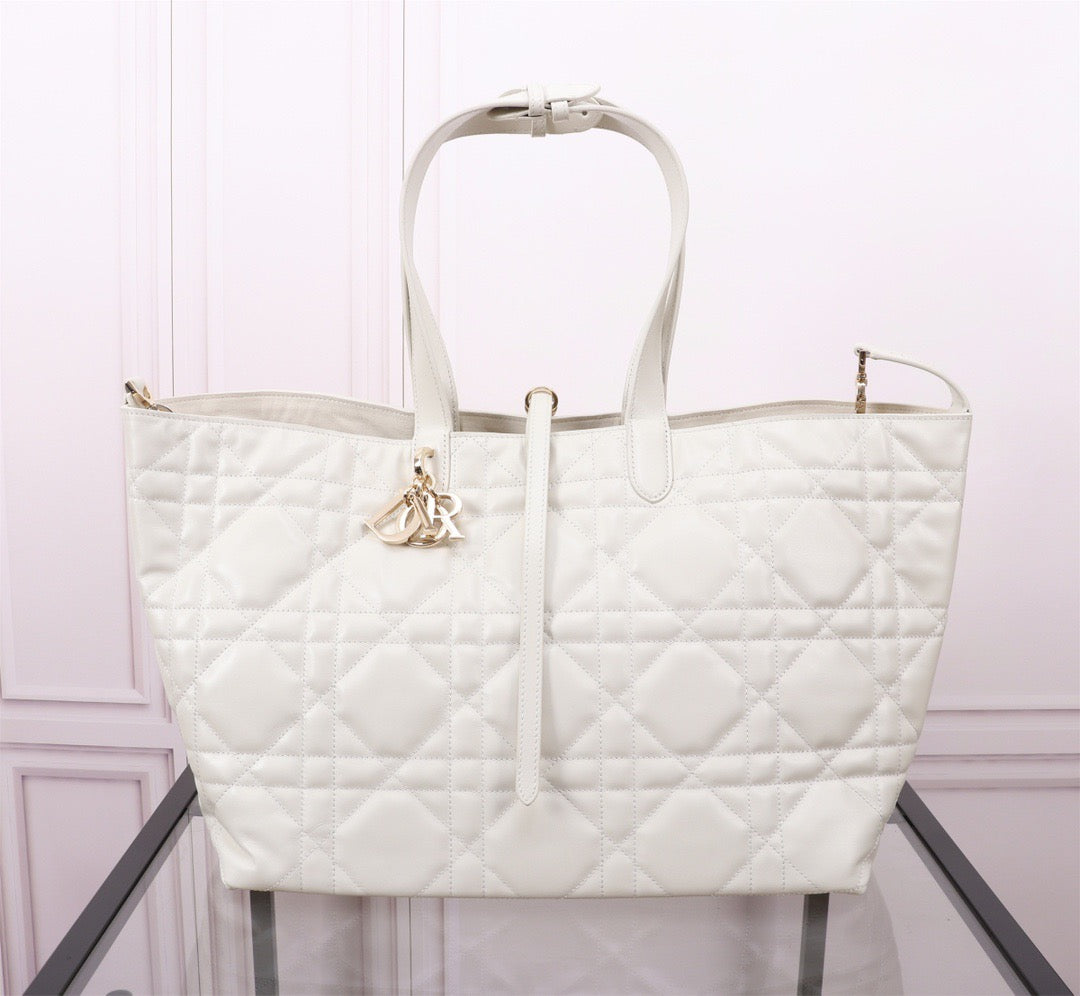 Dior Toujours Large Bag in White Macrocannage Calfskin