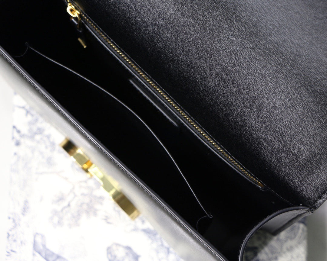 Dior 30 Montaigne Bag In Black Box Calfskin