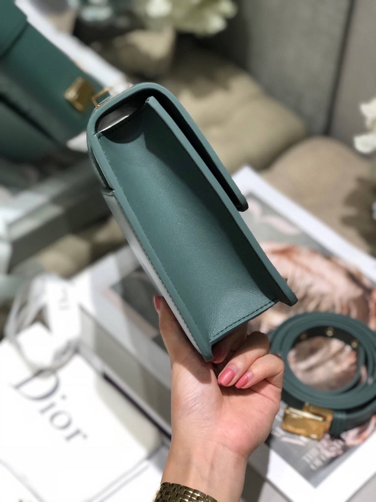 Dior 30 Montaigne Bag In Dark Green Box Calfskin