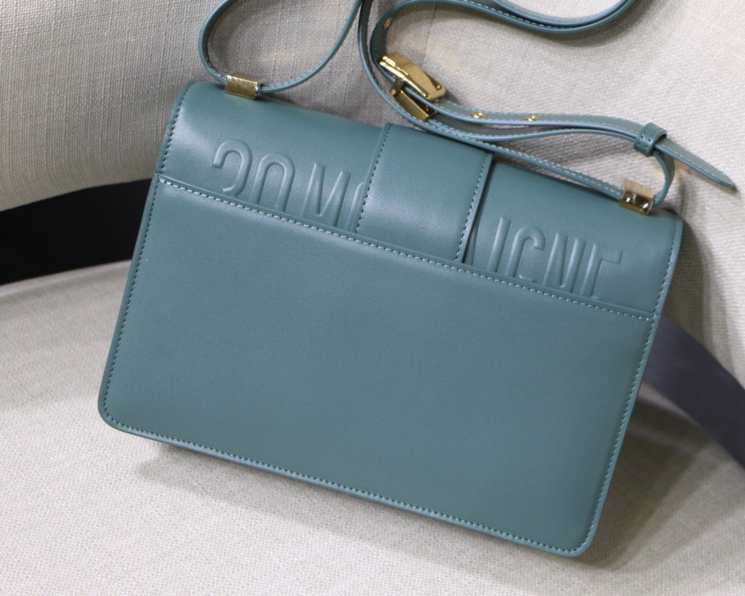 Dior 30 Montaigne Bag In Haze Blue Box Calfskin