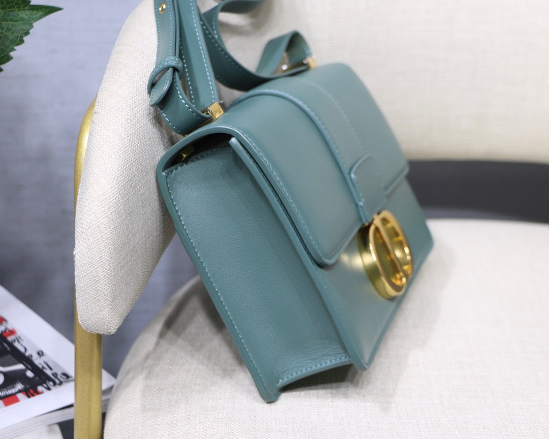 Dior 30 Montaigne Bag In Haze Blue Box Calfskin