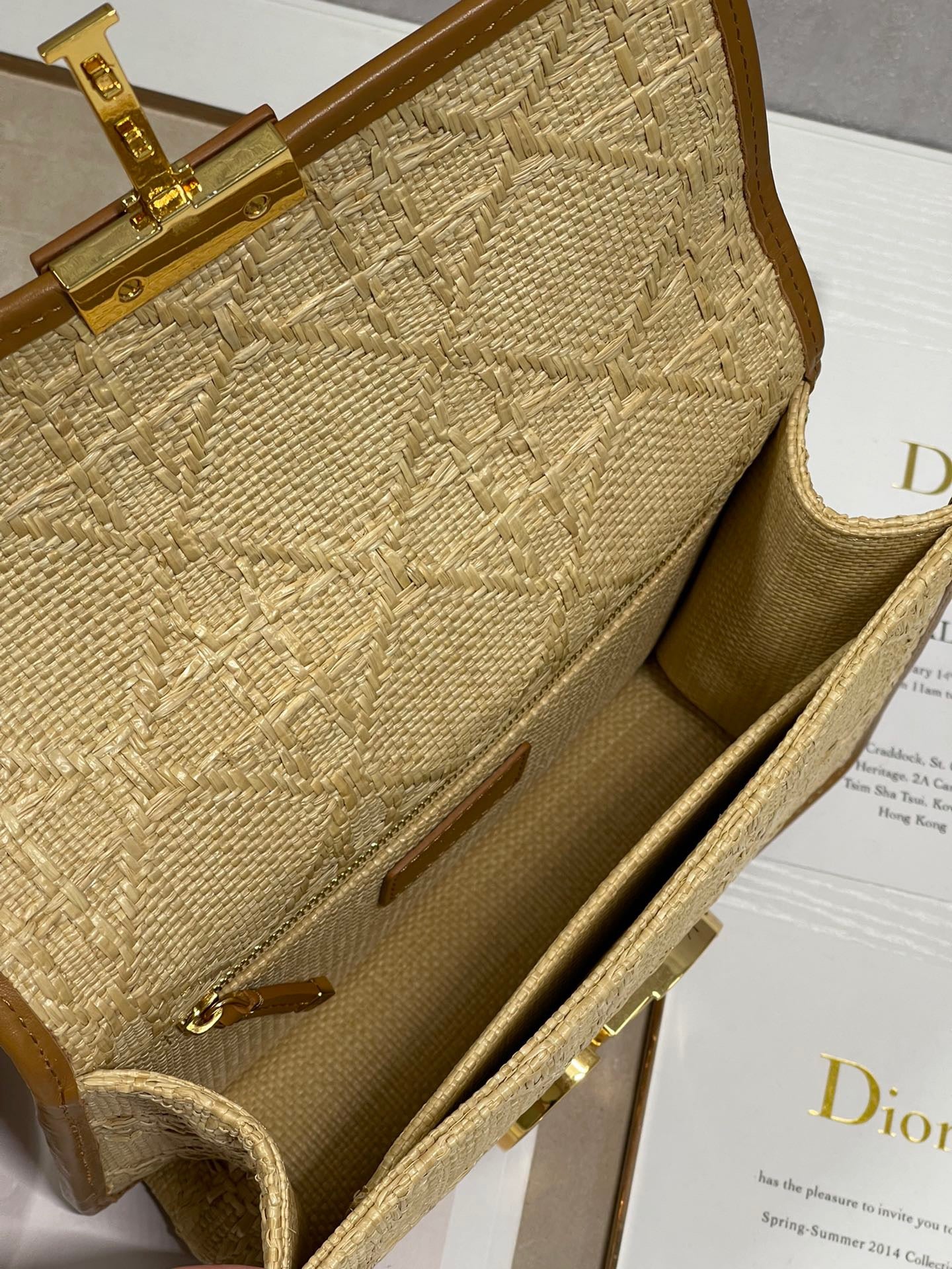 Dior 30 Montaigne In Brown Raffia Straw Bag