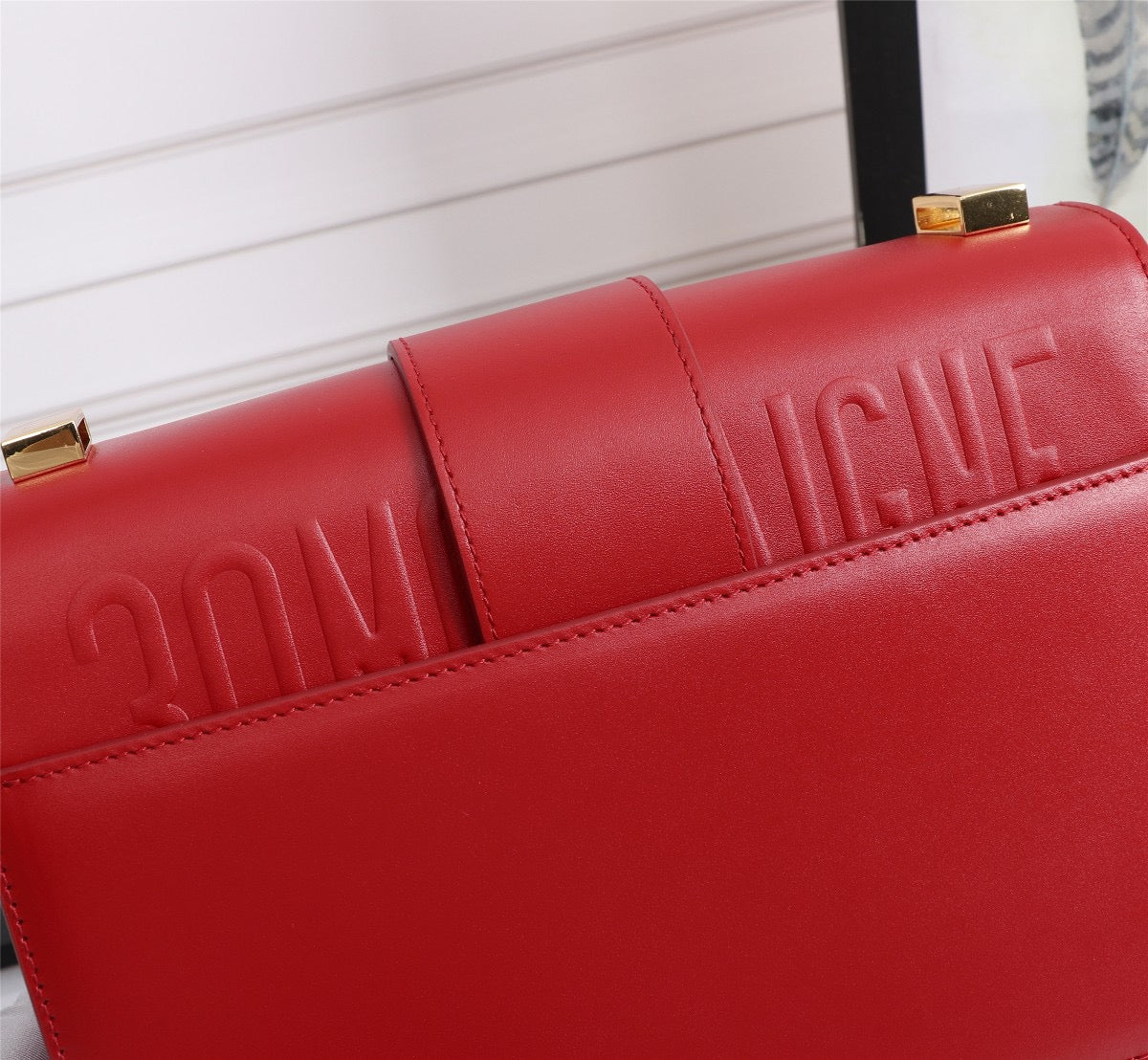 Dior 30 Montaigne Bag In Red Box Calfskin