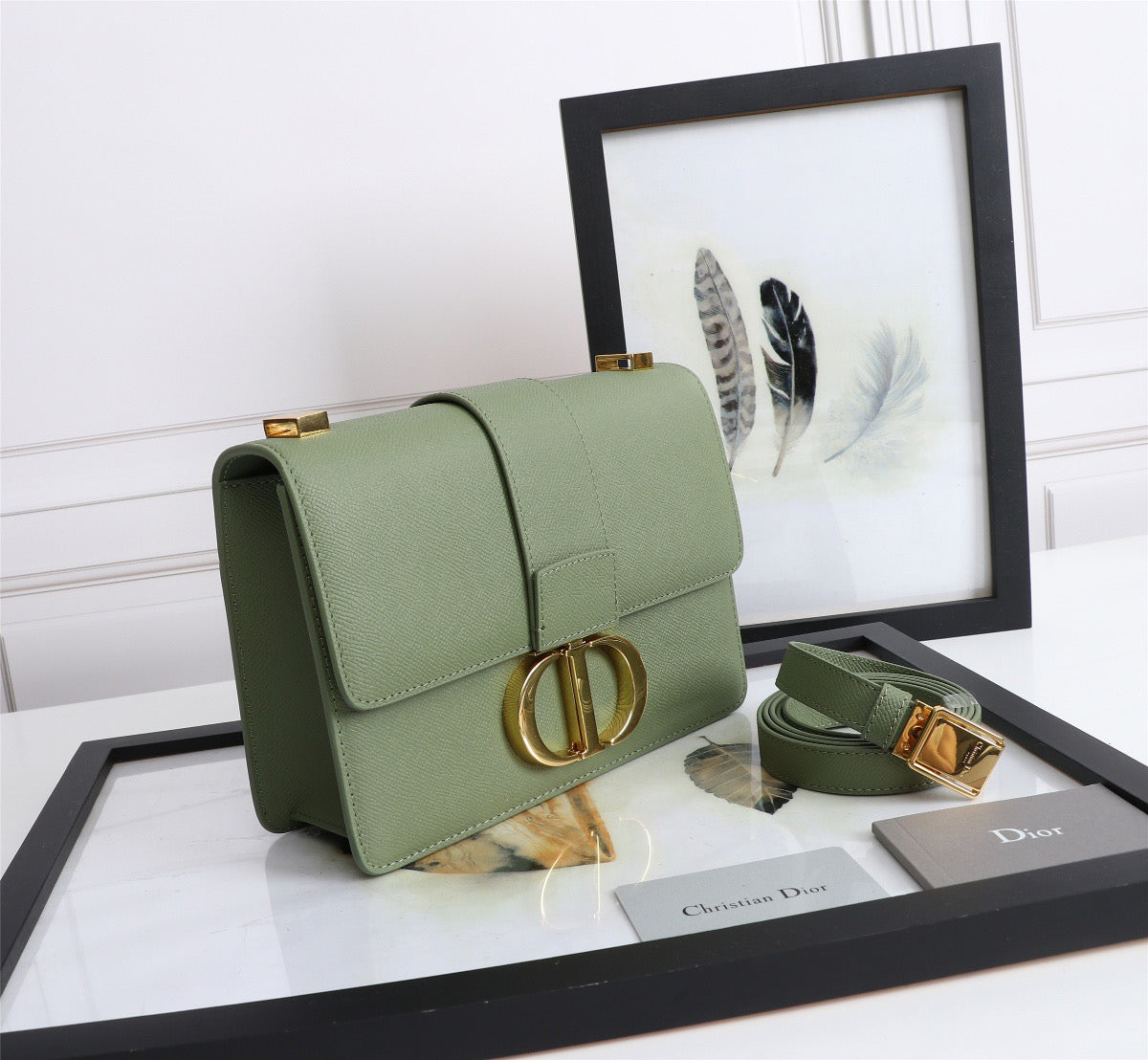 Dior 30 Montaigne Bag In Green Box Calfskin