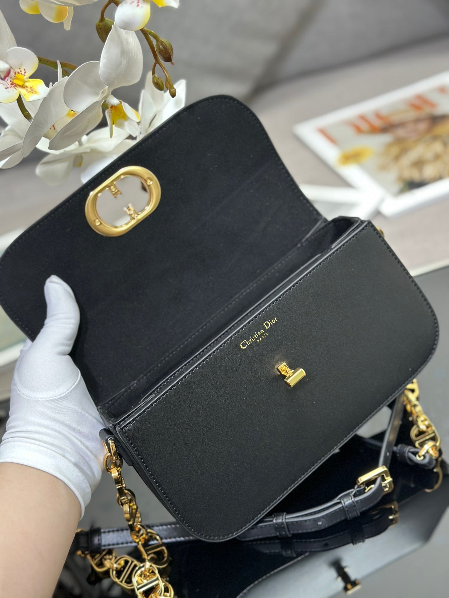 Dior 30 Montaigne Avenue Bag In Black Box Calfskin