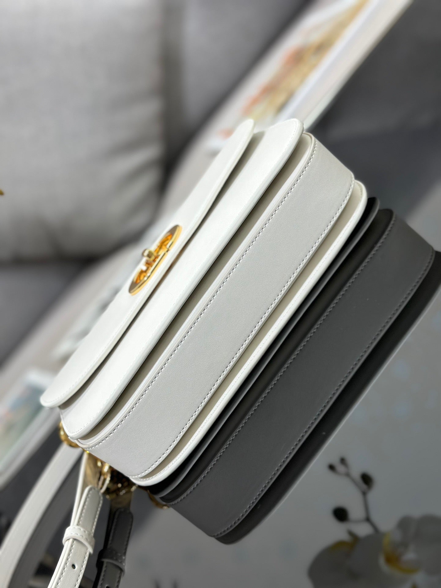 Dior 30 Montaigne Avenue Bag In White Box Calfskin