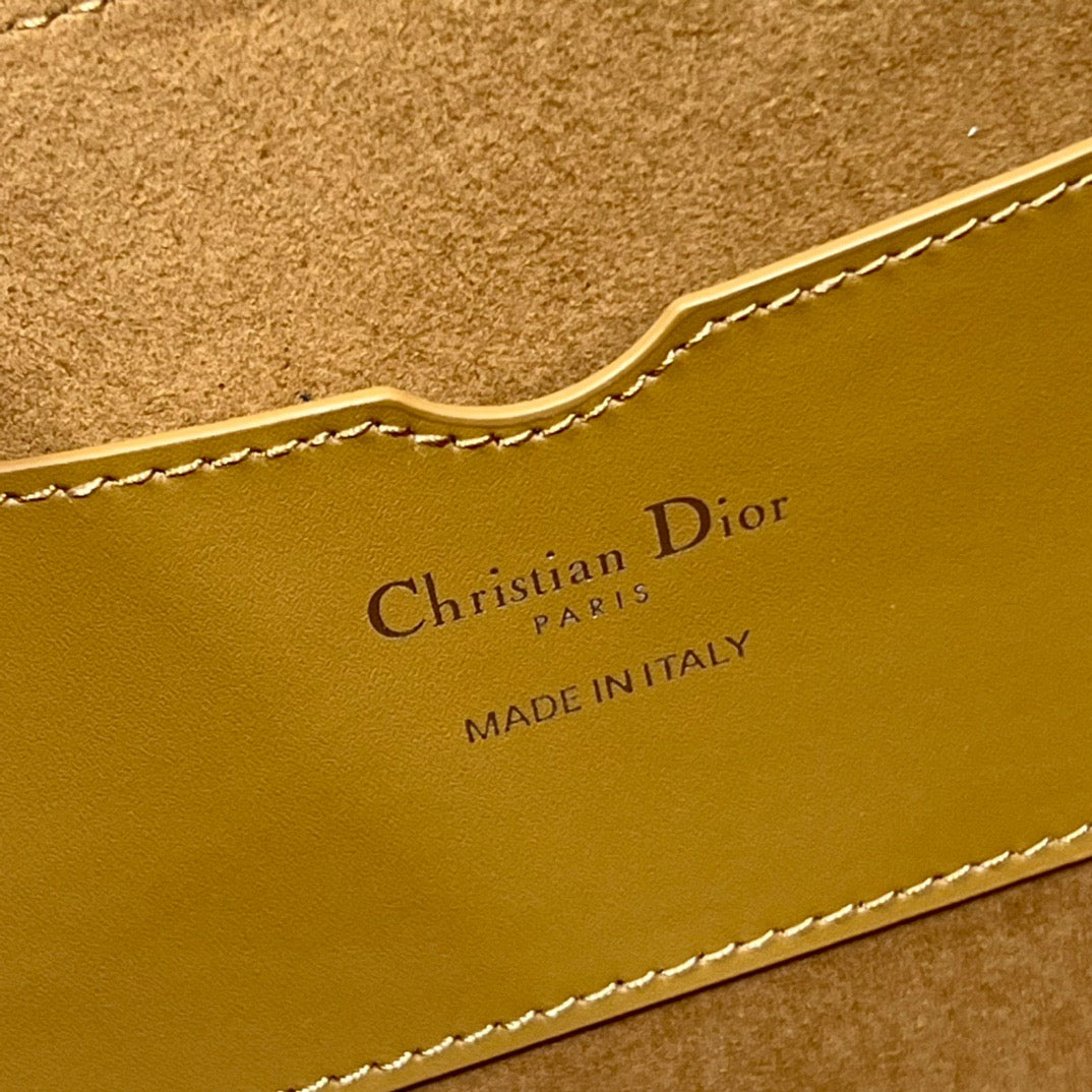 Dior 30 Montaigne Avenue Bag In Gold Brown Box Calfskin