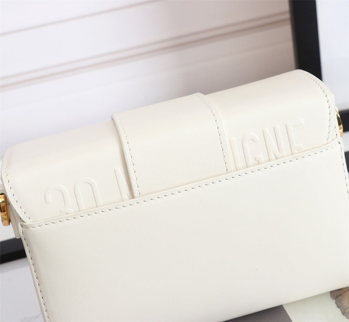 Dior 30 Montaigne Box Bag In White Box Calfskin