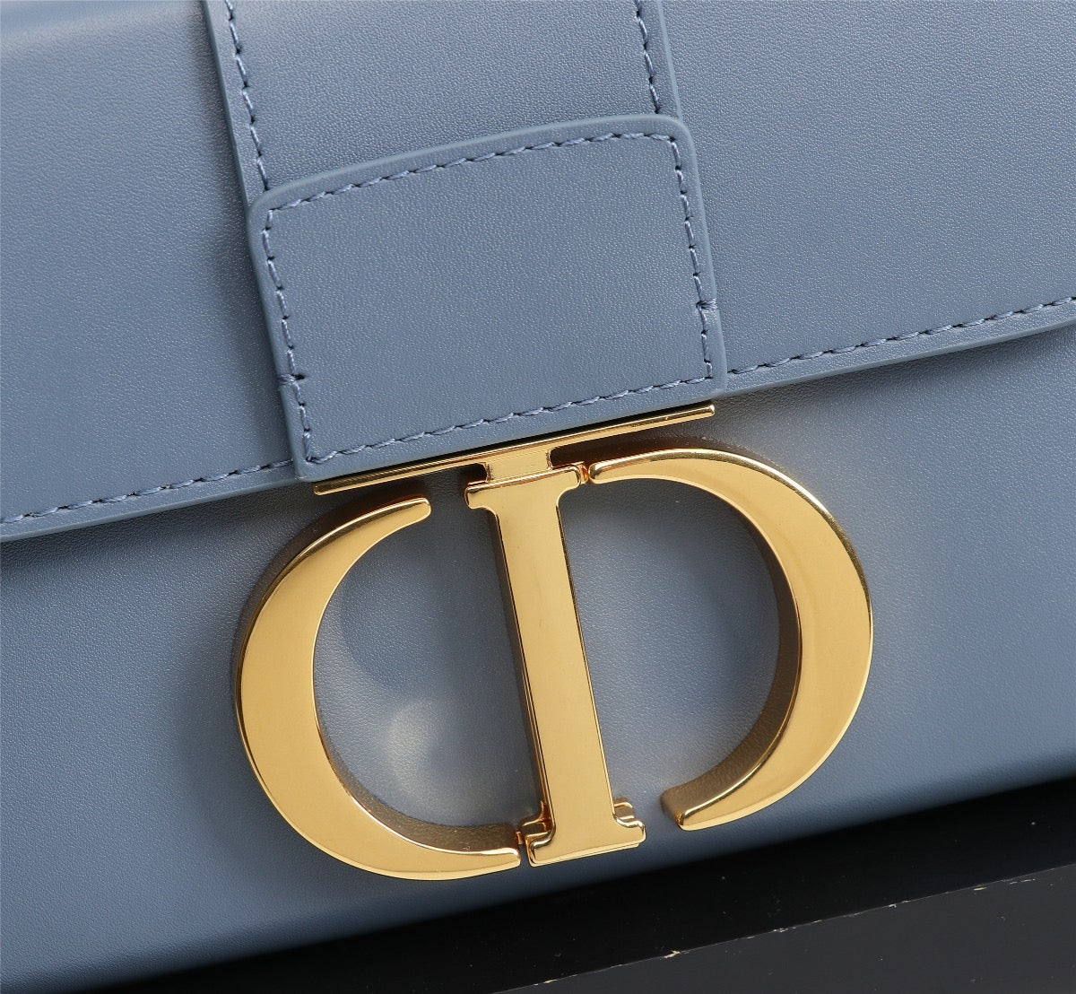 Dior 30 Montaigne Box Bag In Dark Blue Box Calfskin