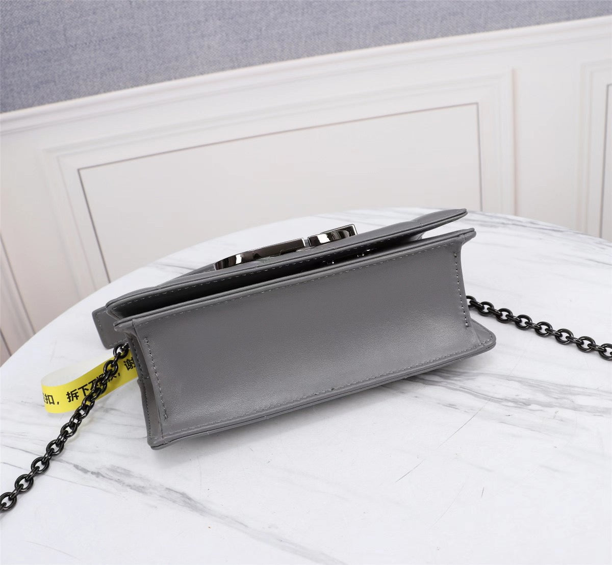 Dior 30 Montaigne Chain Bag With Handle In Gray Lambskin