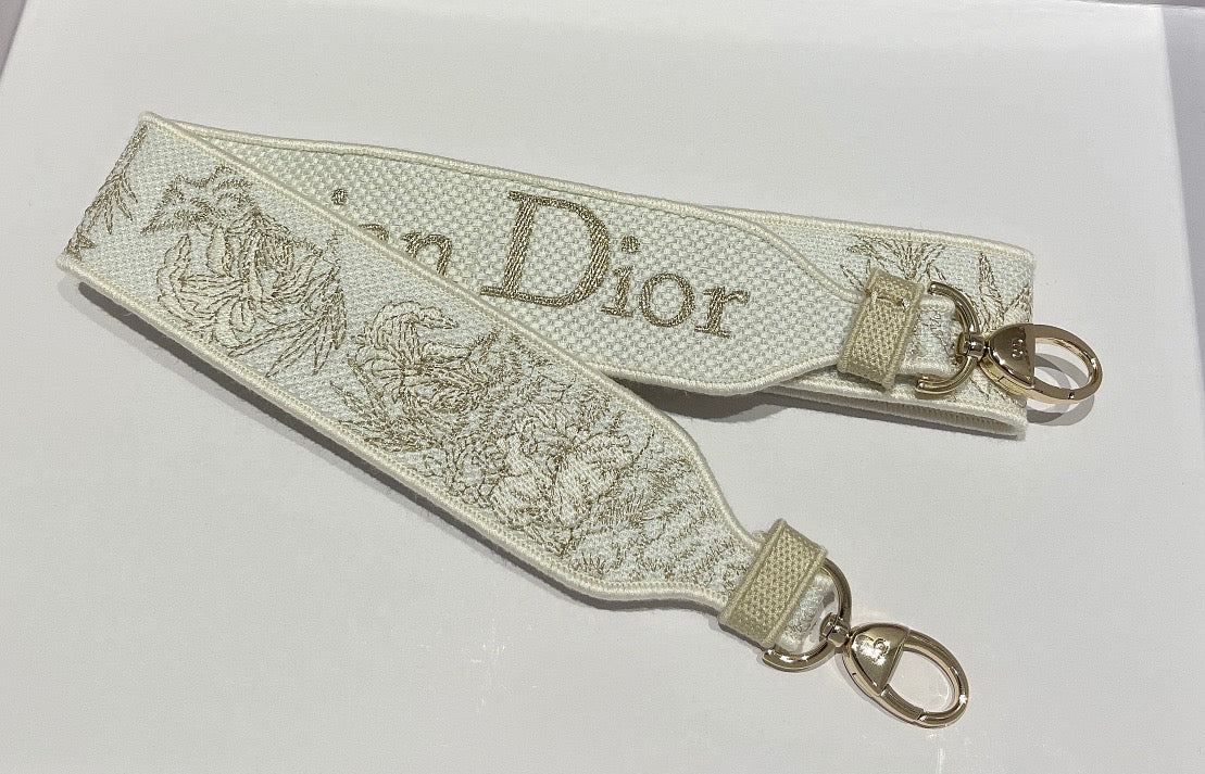 Dior Lady D-Lite Medium Bag In Gold Toile de Jouy Embroidery