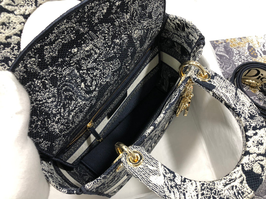 Dior Lady D-Lite Medium Bag In Black Toile de Jouy Embroidery