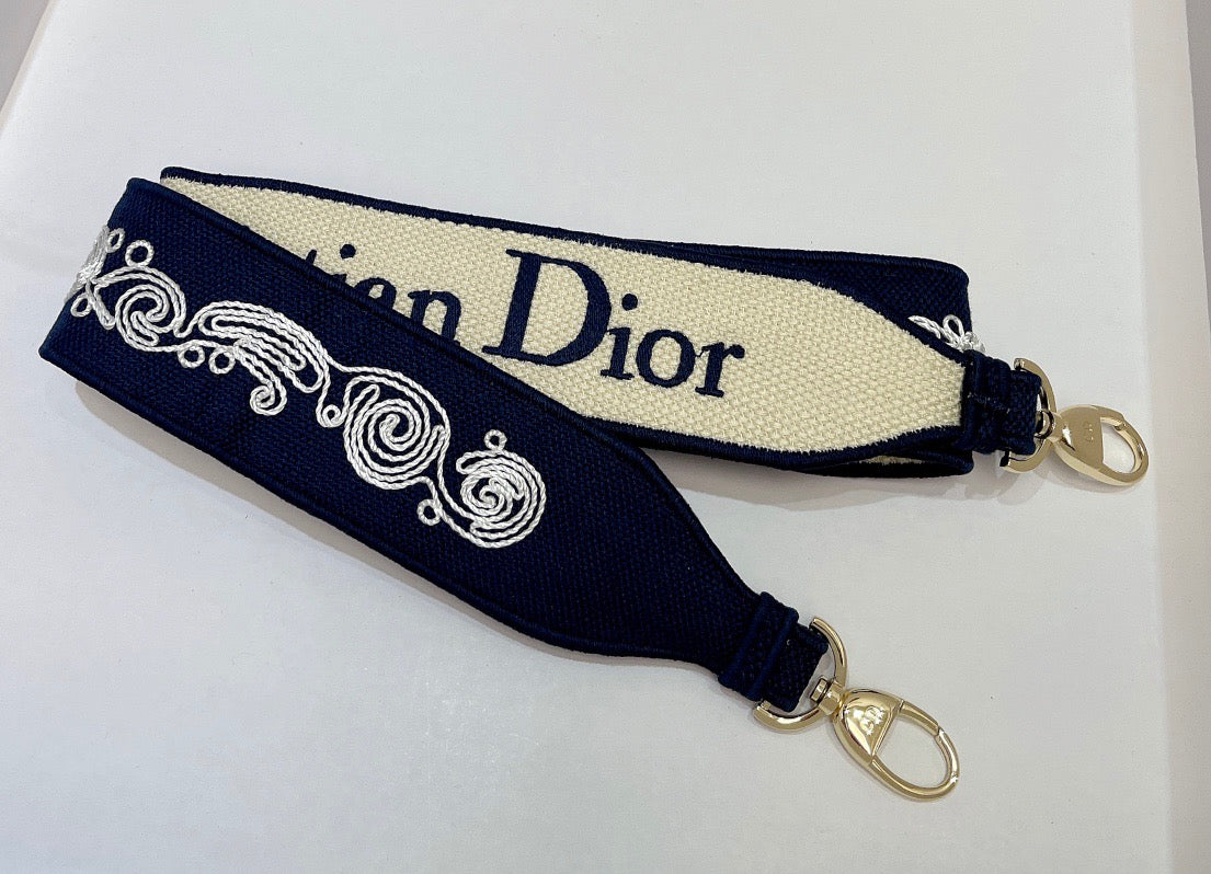 Dior Lady D-Lite Medium Bag In Dark Blue Toile de Jouy Embroidery