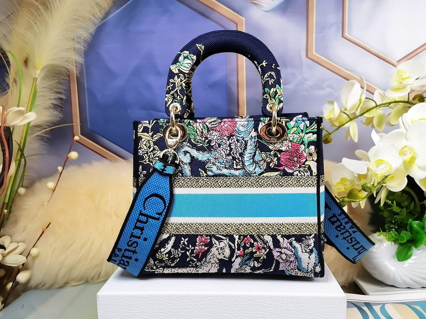 Dior Lady D-Lite Medium Bag In Animal Garden Series Embroidery