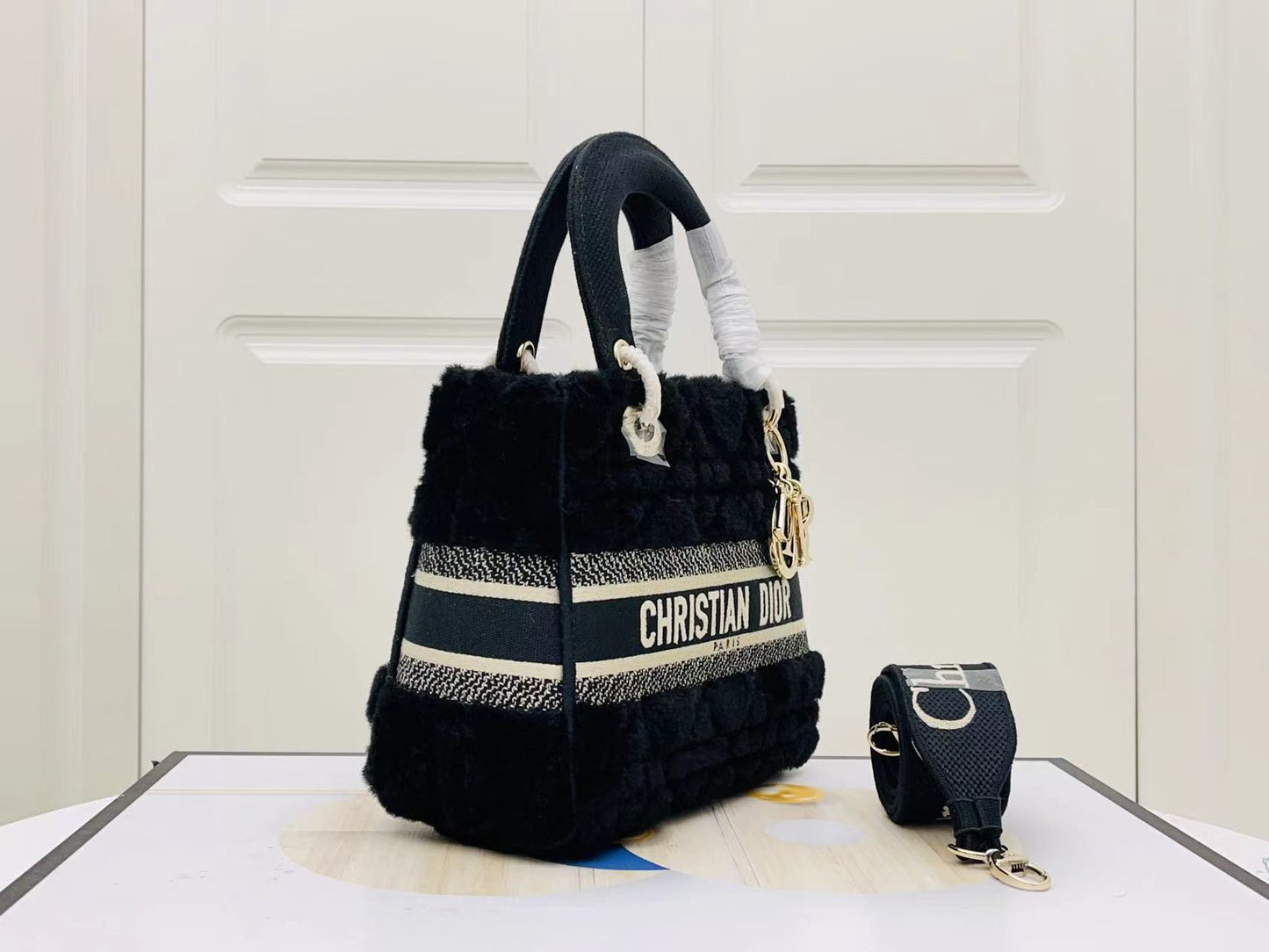 Dior Lady D-Lite Medium Bag In Black Lambswool