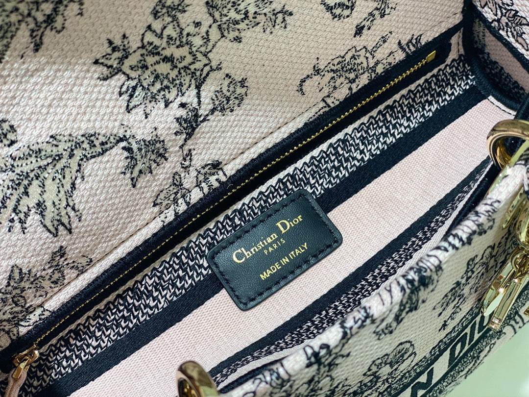 Dior Lady D-Lite Medium Bag In Powder Jardin Botanique Embroidery