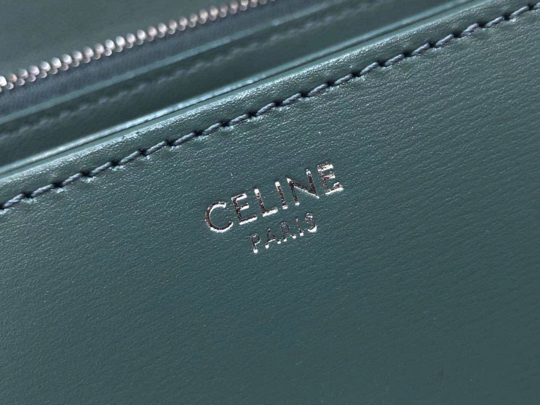 Celine Classic Box Medium Bag In Green Box Calfskin