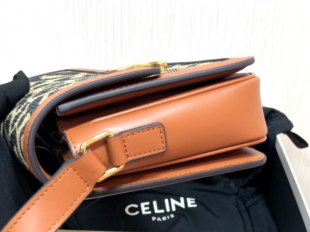 Celine Classic Triomphe Medium Bag In Brown Leather Leopard Print Bag