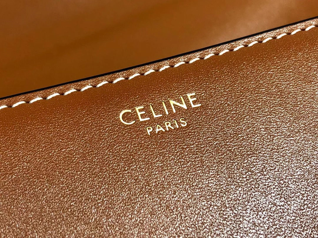 Celine Triomphe Medium Bag In Khaki Smooth Calfskin