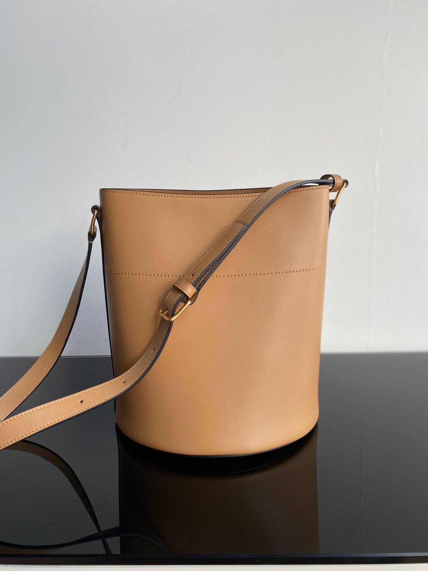 Celine Bucket Maillon Triomphe Bag In Brown calfskin Leather