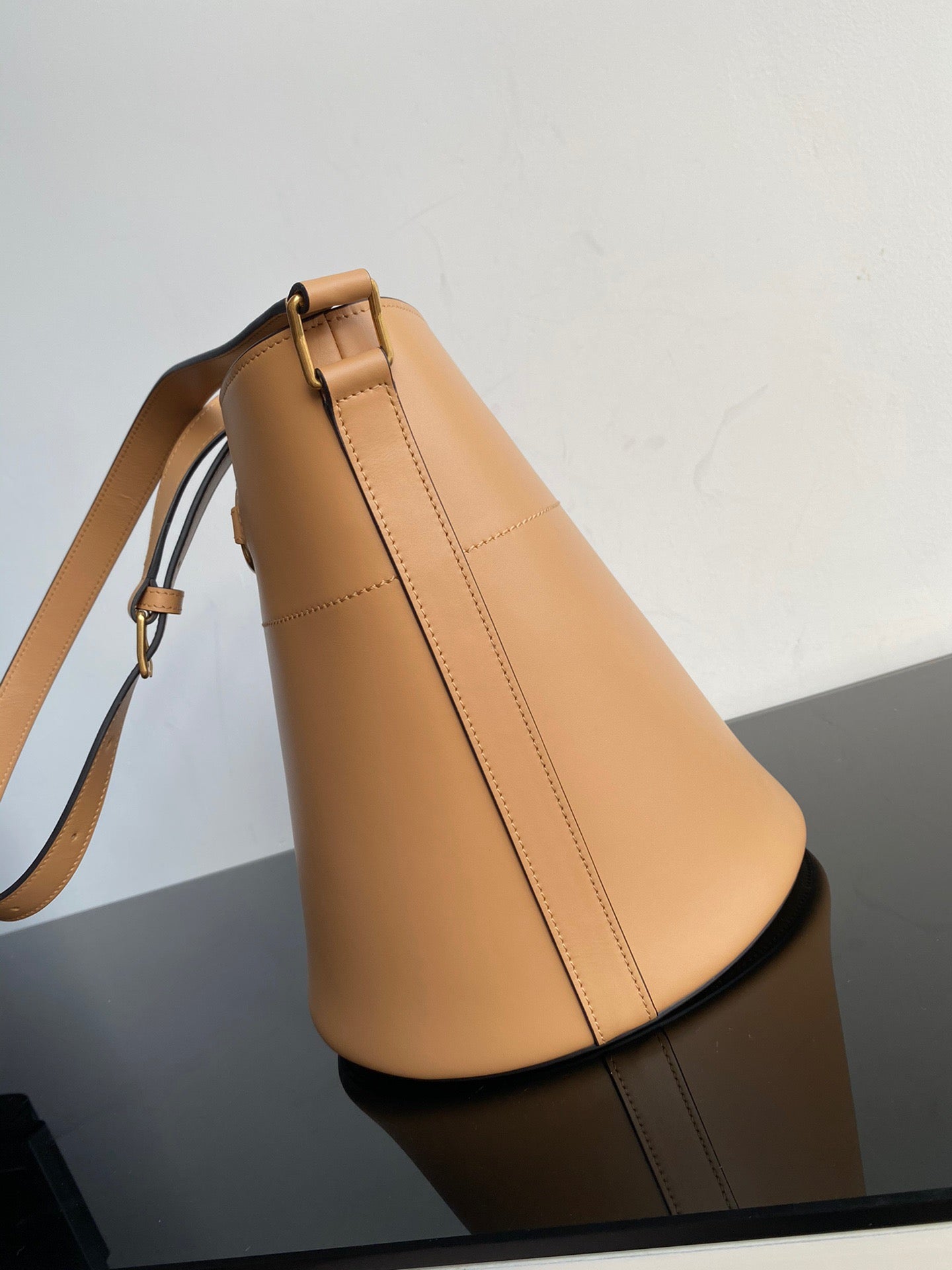 Celine Bucket Maillon Triomphe Bag In Brown calfskin Leather