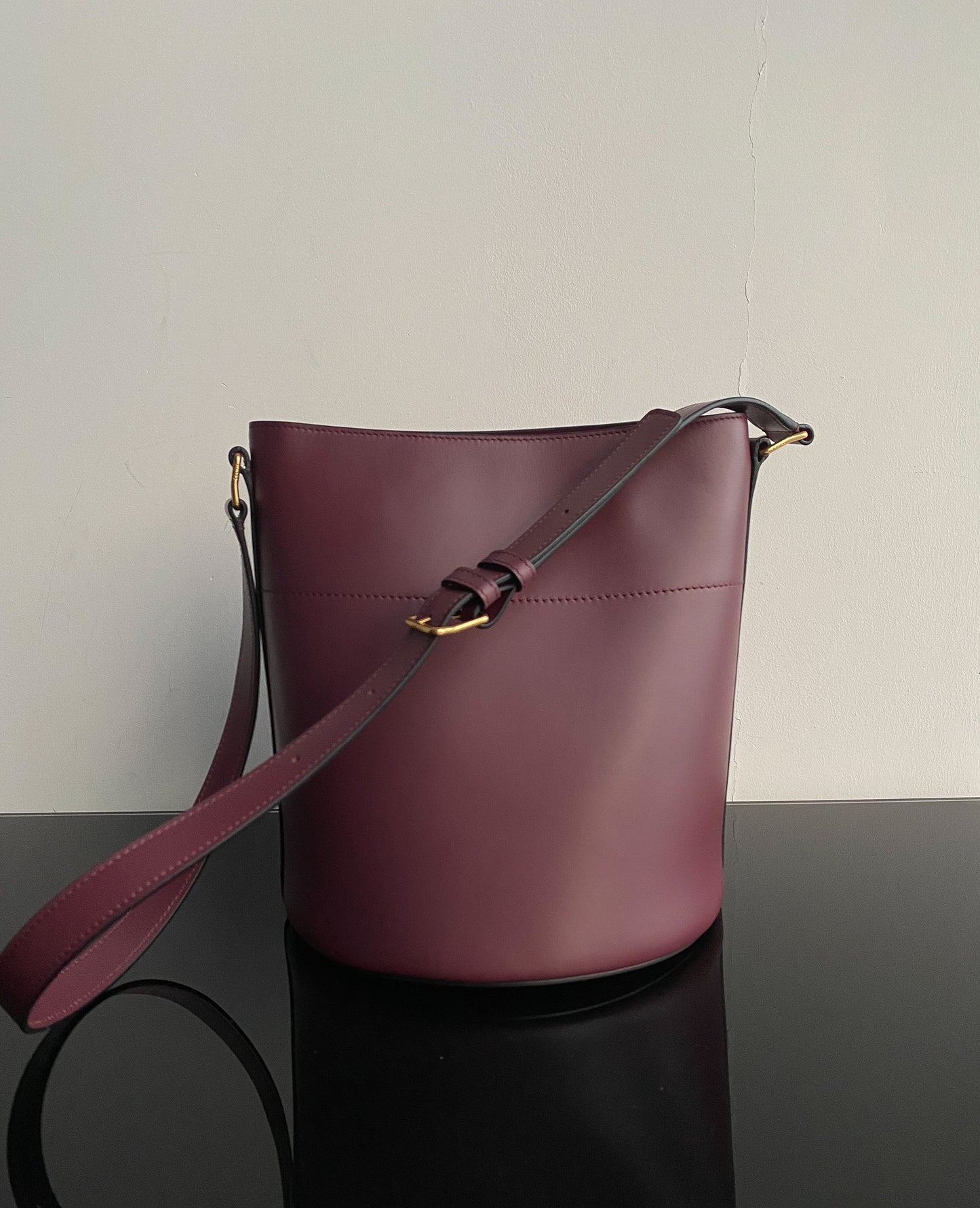 Celine Bucket Maillon Triomphe Bag In Burdungy calfskin Leather