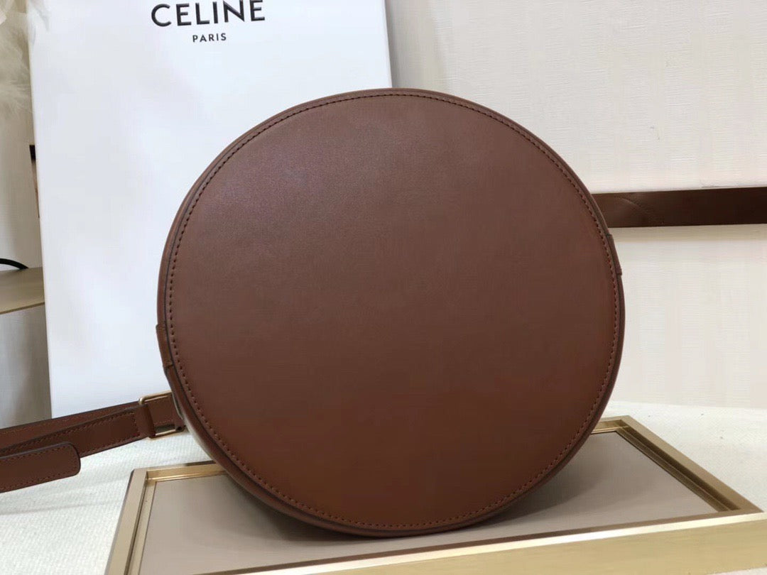 Celine Bucket Maillon Triomphe Bag In Gold Brown calfskin Leather