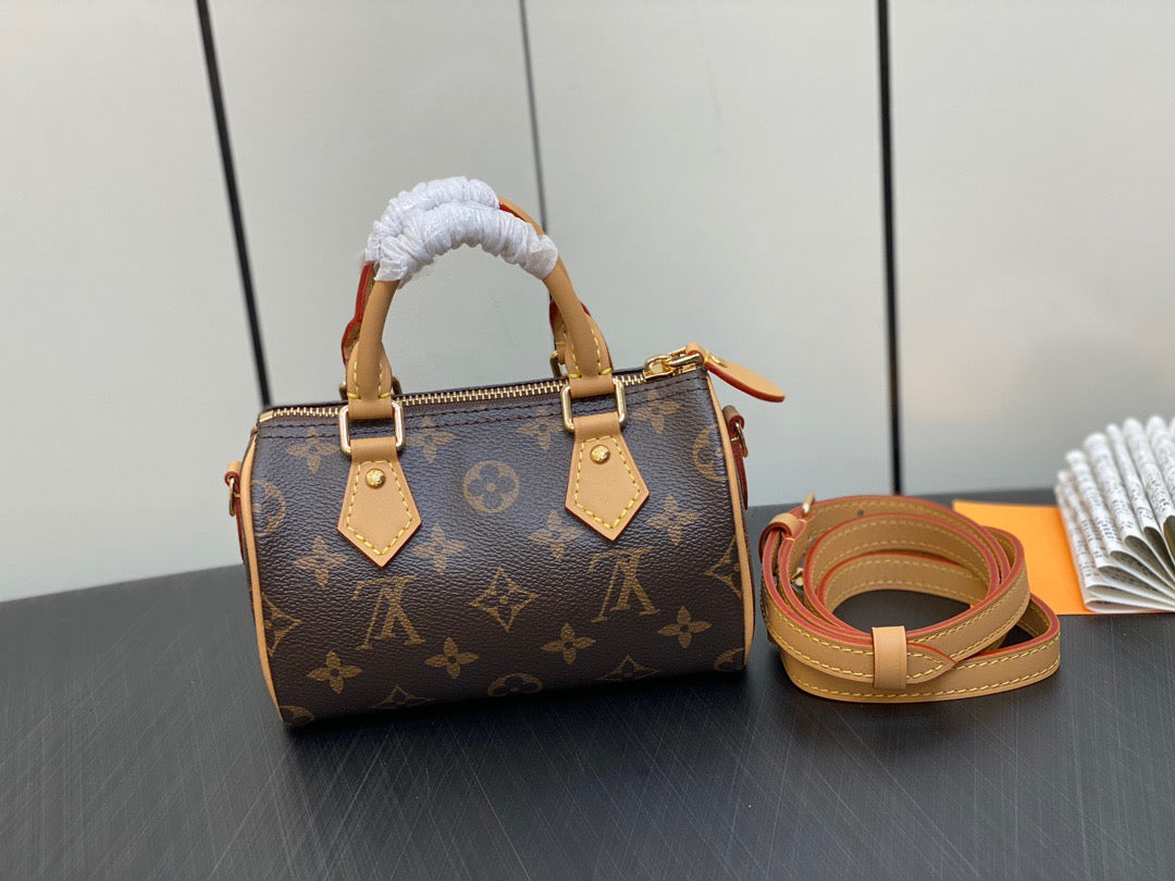 LV Speedy 16 Presbyopia Christmas Style