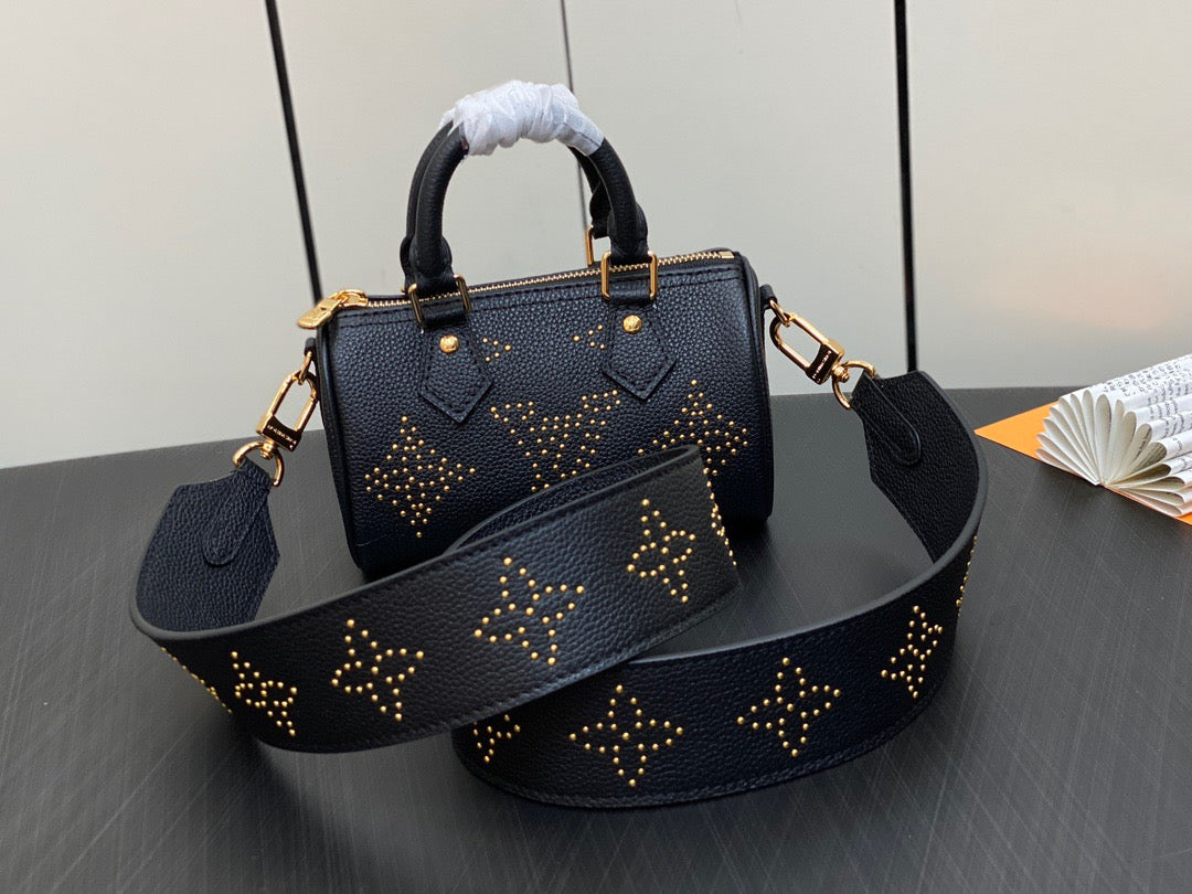 LV Speedy 16 In Black Rivet Model