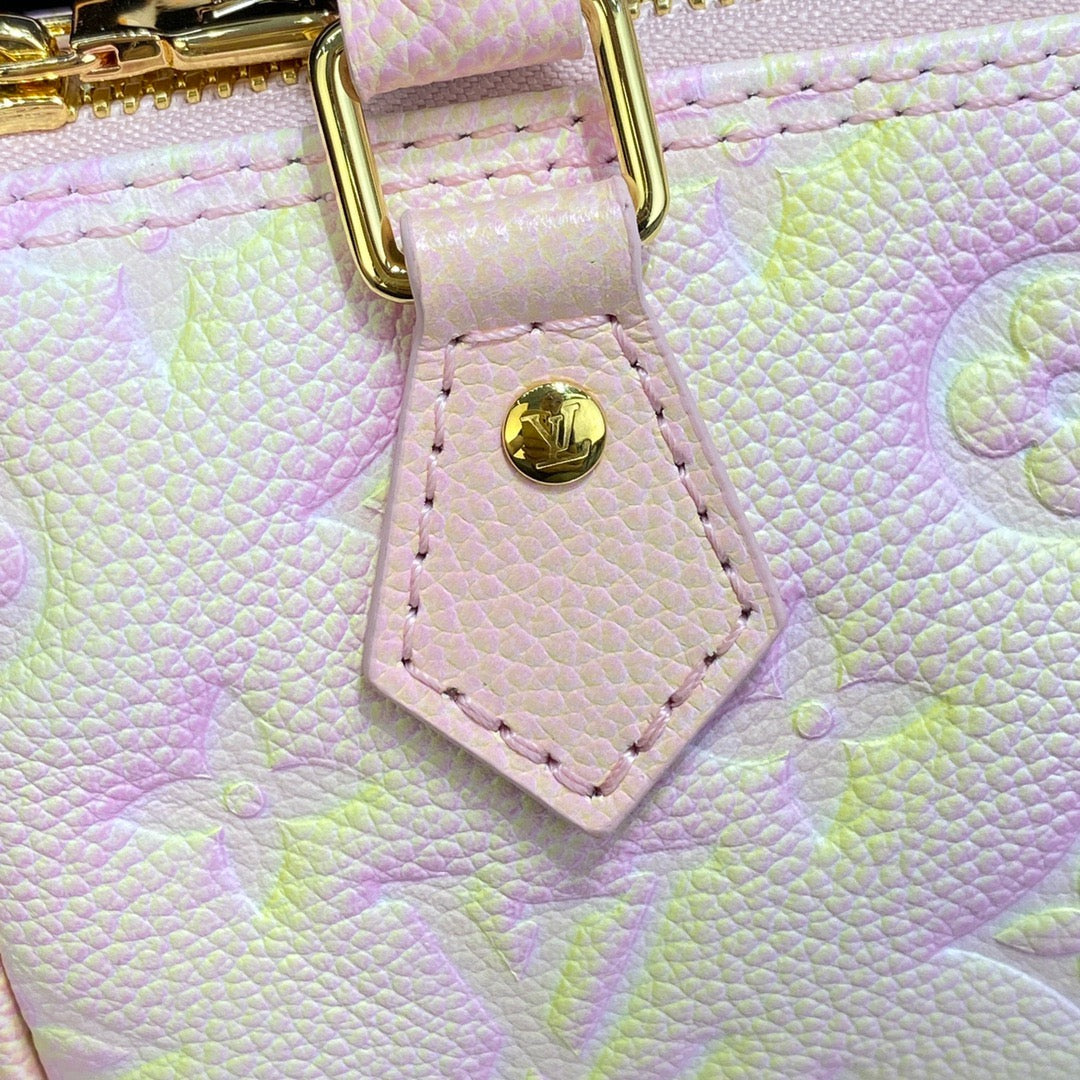 LV Speedy 16 In Pink Star Model