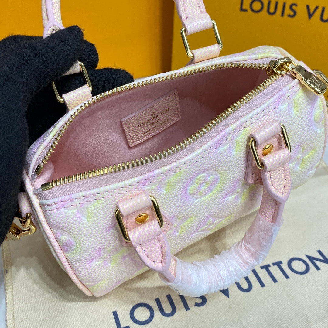 LV Speedy 16 In Pink Star Model