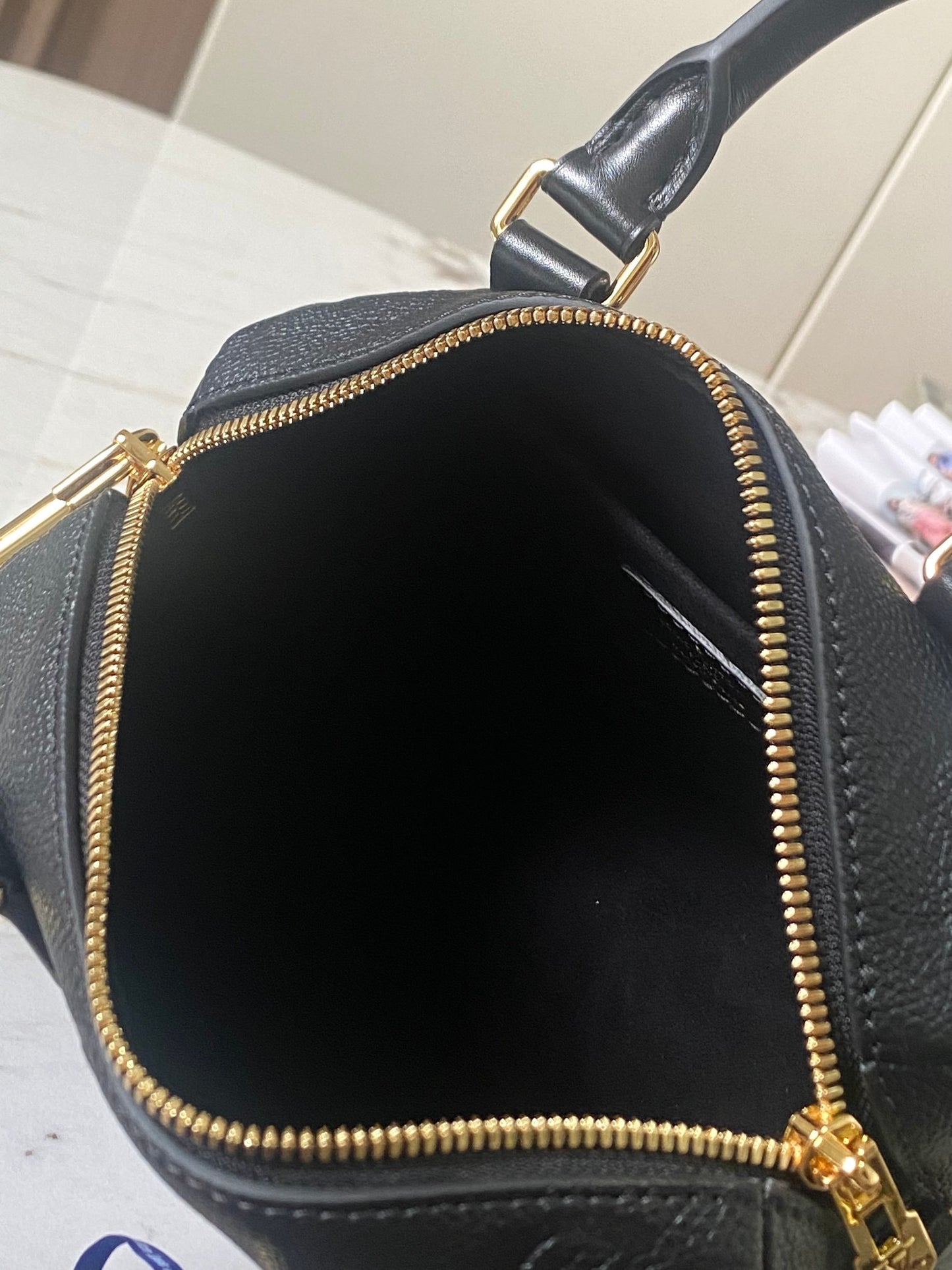 LV Speedy 20 Full-grain Embossed Calfskin Leather