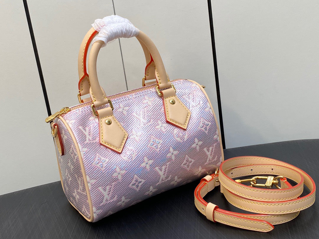 LV Speedy Bandouliere 20 In Pink Purple