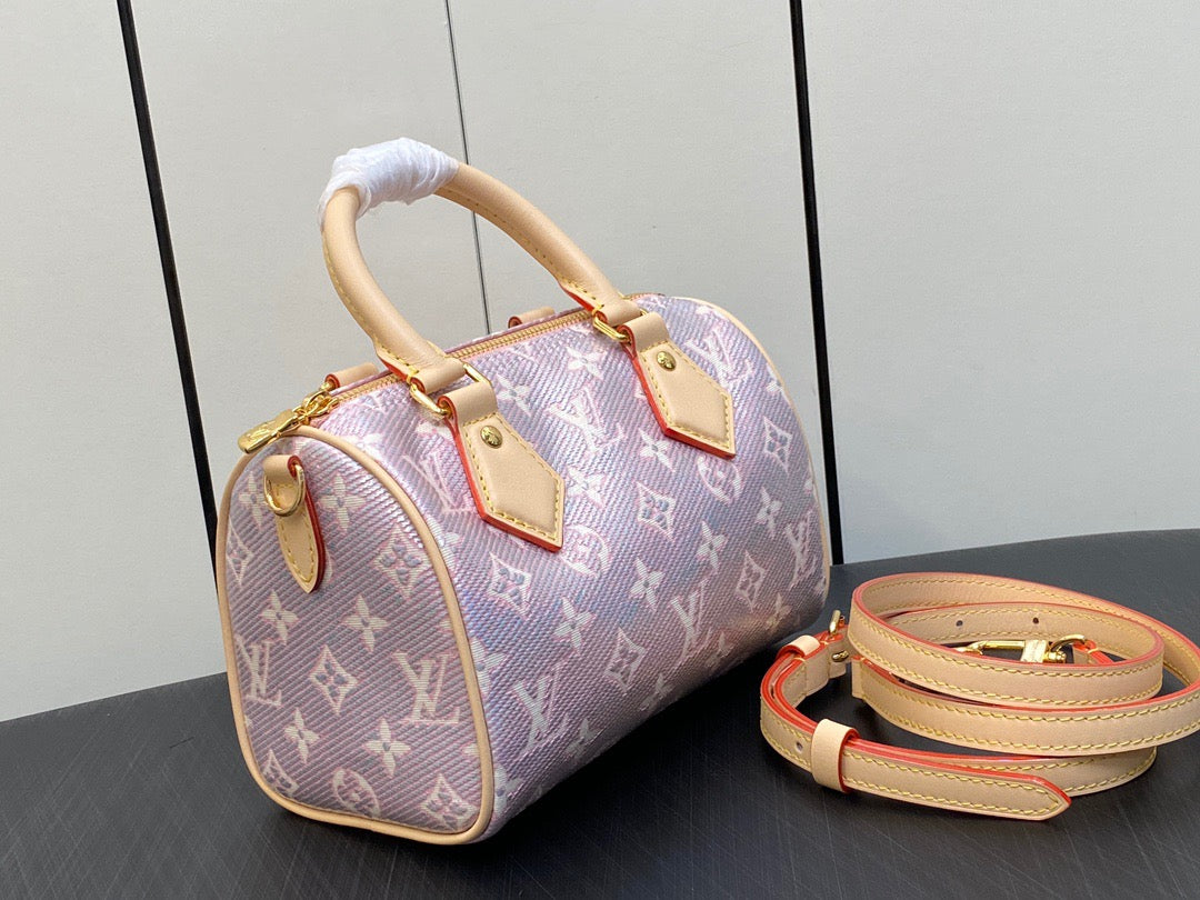 LV Speedy Bandouliere 20 In Pink Purple