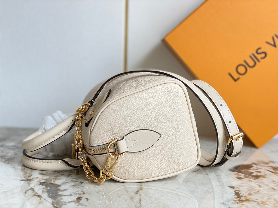 LV Speedy 20 Milky White Print Series