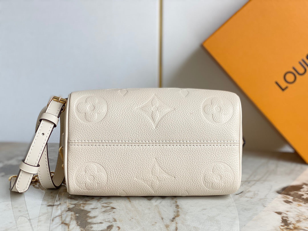 LV Speedy 20 Milky White Print Series