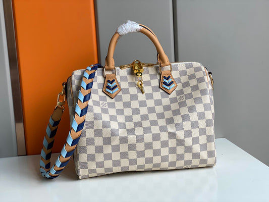 Louis Vuitton Off-white Checkerboard