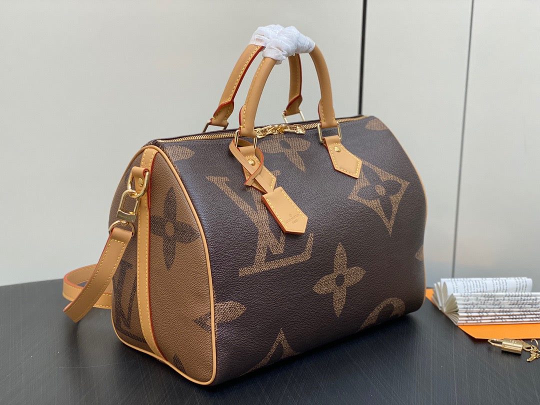 Louis Vuitton Speedy 30 Classic Presbyopia