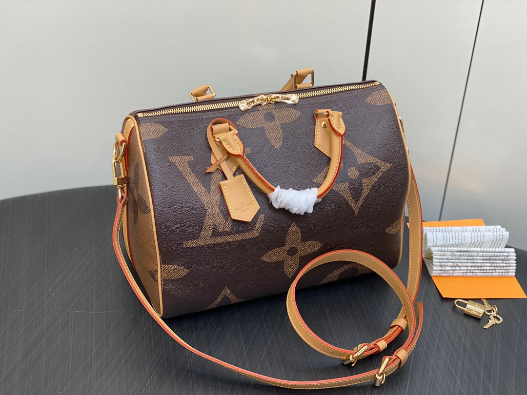 Louis Vuitton Speedy 30 Classic Presbyopia